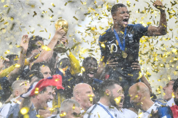 足球界的广 足球界的广