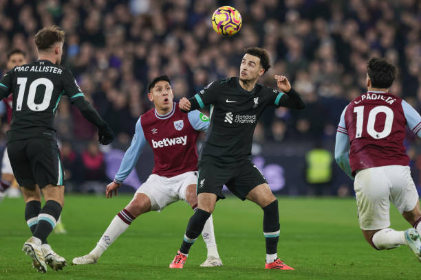 在他的管理 在他的管理