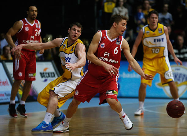 他将率领铁 他将率领铁